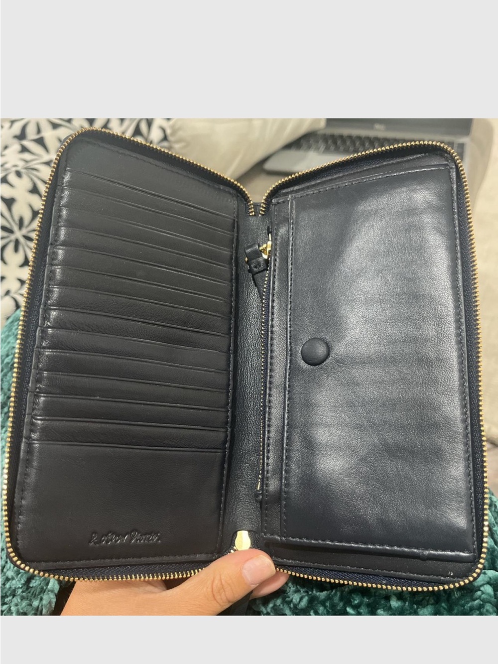& other stores/Leather Zip-Around Wallet - navy